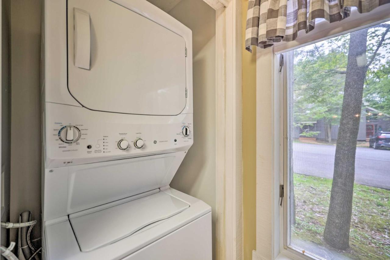 Harmony Townhome With Grill - Walk To Slopes! Lake Harmony