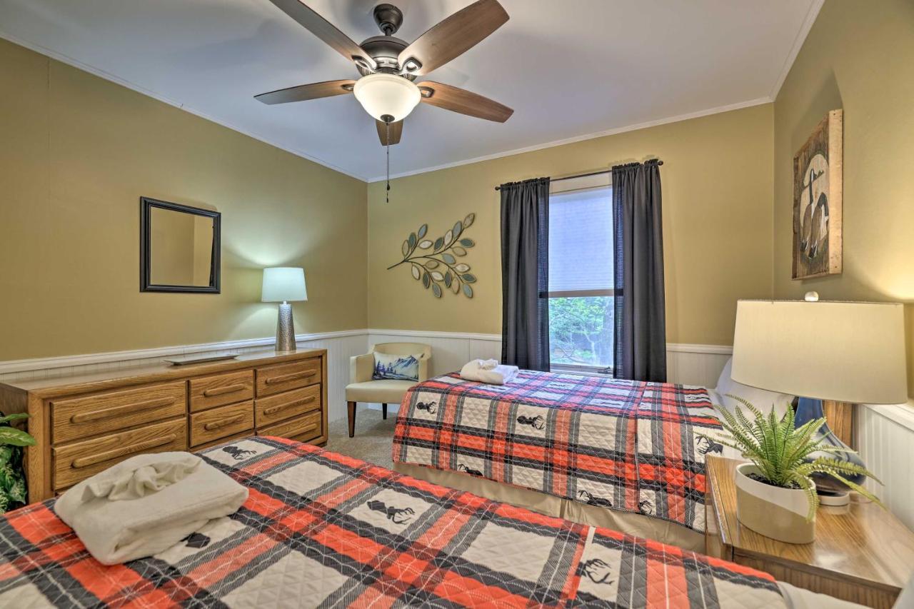 Harmony Townhome With Grill - Walk To Slopes! Ferienhaus *